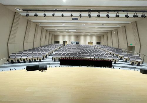 المدرسة المتوسطة